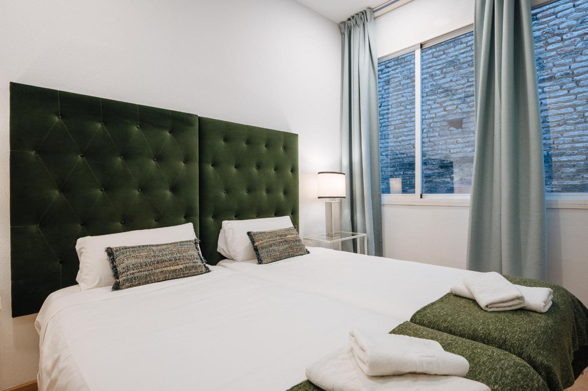 Homeyseville-Amazing Views Cathedral Tomas De Ibarra - 8 Pax, Parking Optional Exterior foto